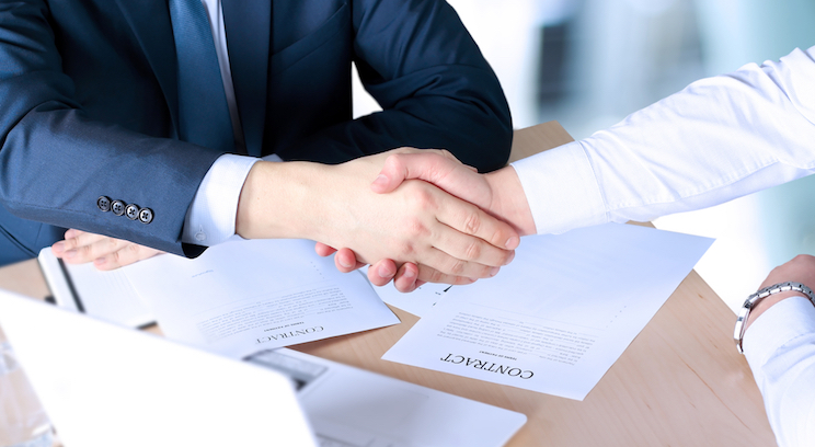 TRAINING CONTRACT COMMERCIAL/LAW AND NEGOTIATION